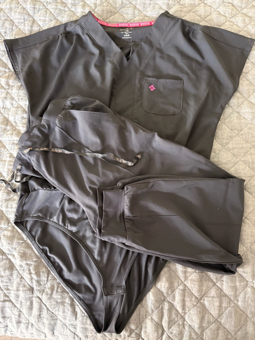 Men's Dark Charcoal Jogger Pants - Comfortable Everyday Wear